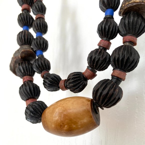 Handmade African Chunky Wood Beaded Necklace - Picture 10 of 13